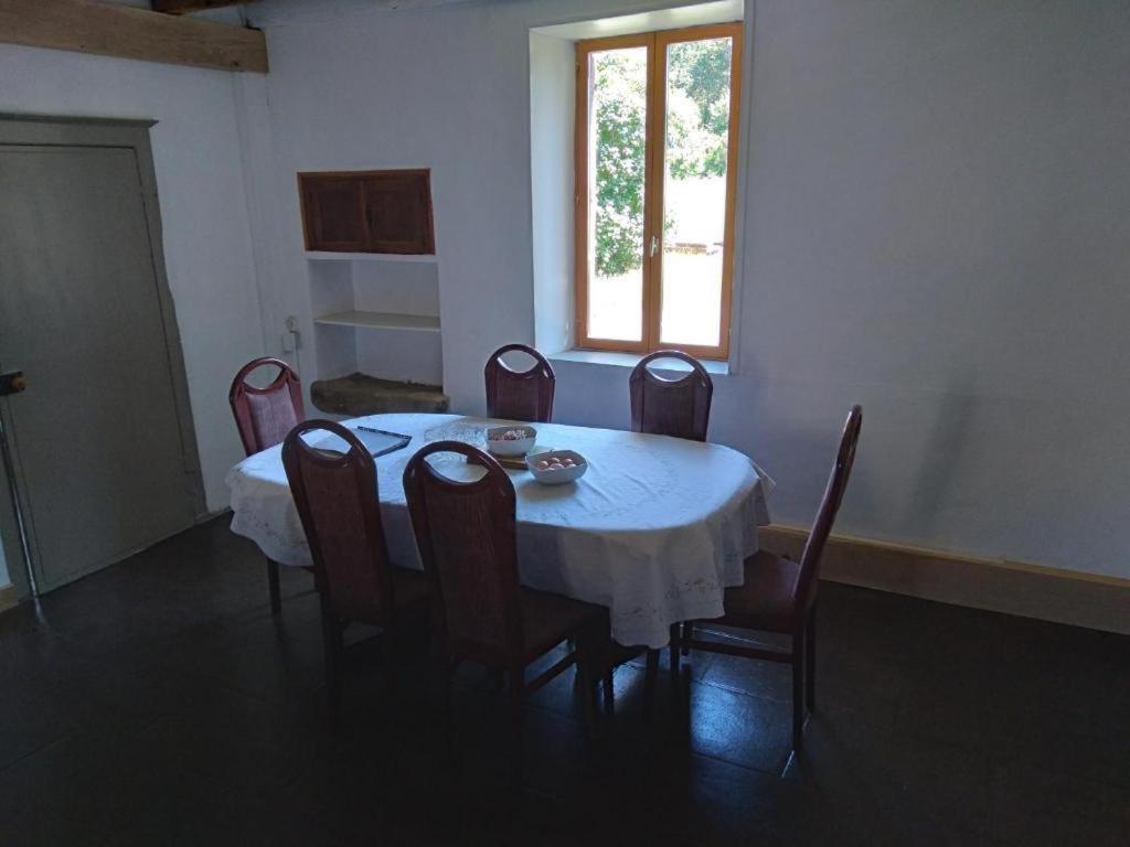 Chambre D'Hotes De Puy Faucher Arrenes 외부 사진